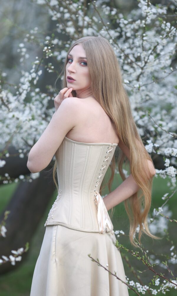 Livia overbust corset