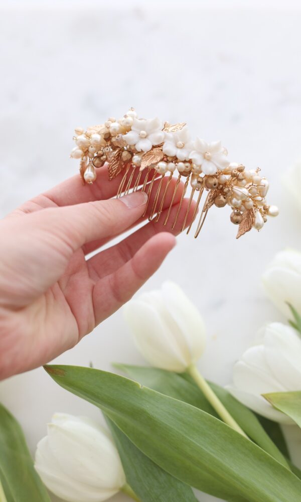 Irene - medium floral hair comb